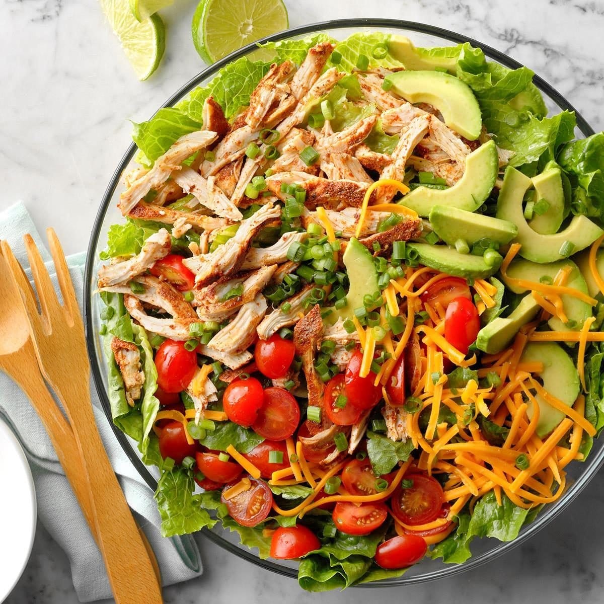 Fiery Fiesta Chicken Taco Salad: A Crunchy Delight for Your Palate