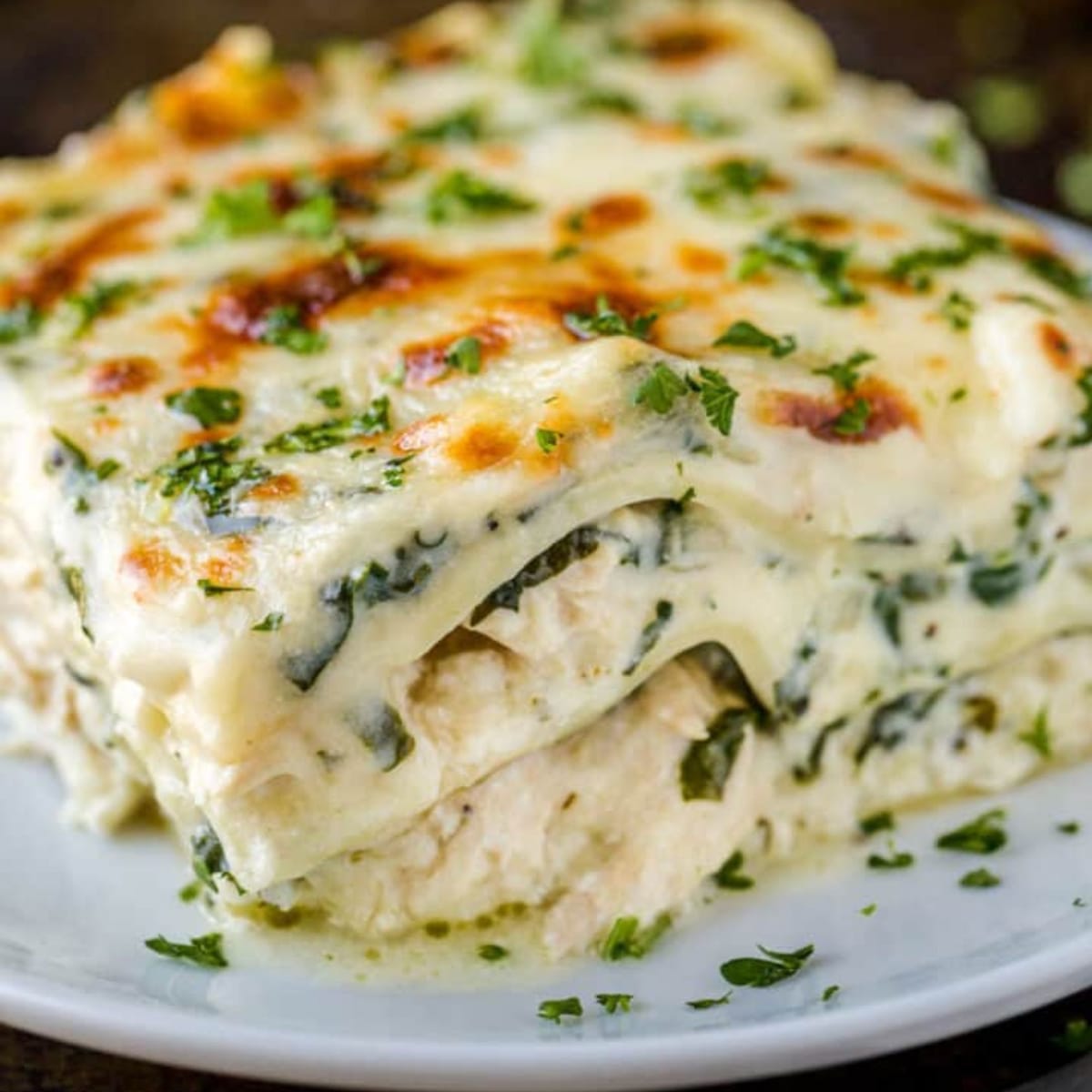 Creamy Chicken Lasagna with Spinach: A New Comfort Classic